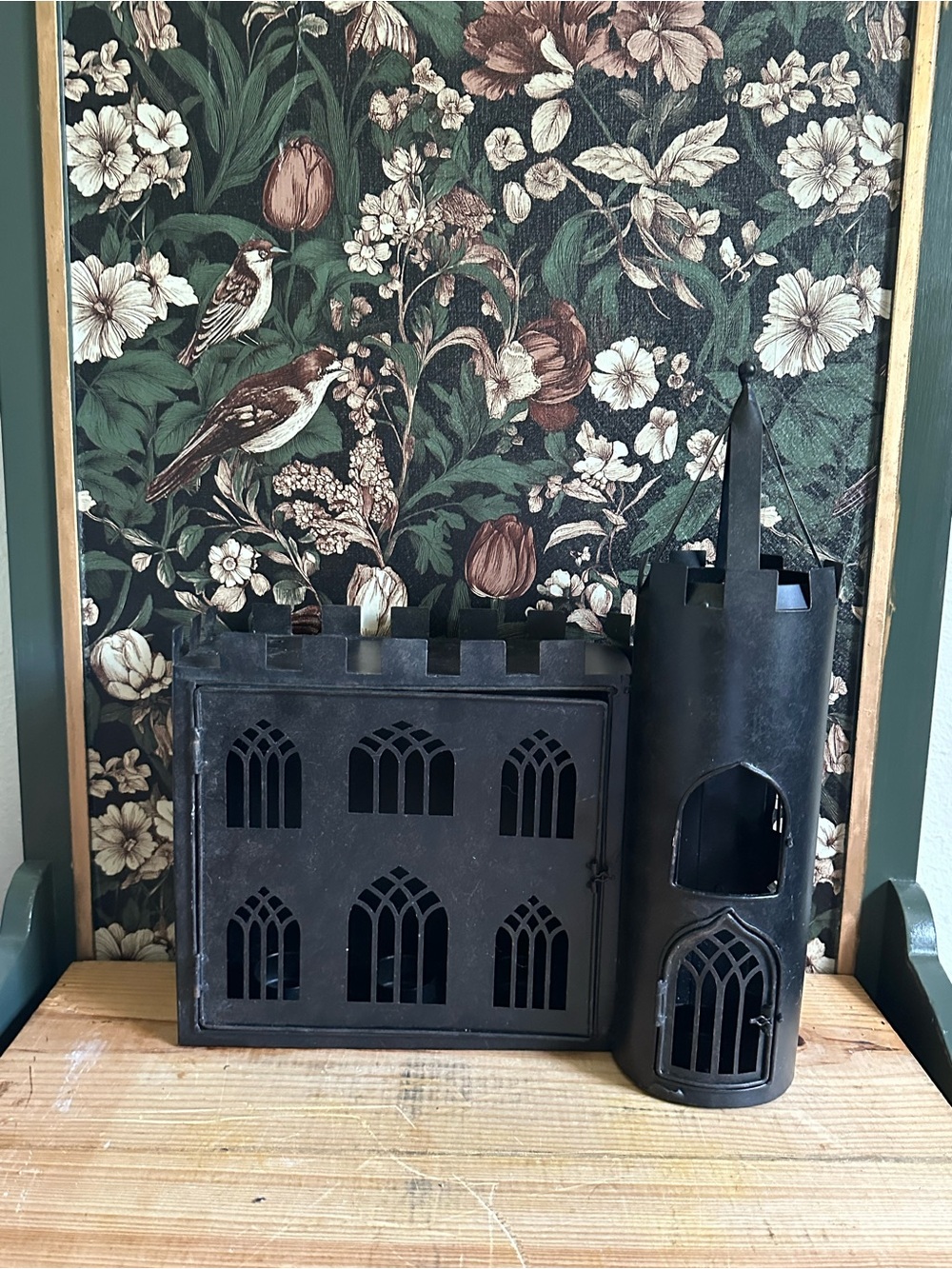 Gothic Haunted House Castle Candle Holder Decoration Black Metal Spooky